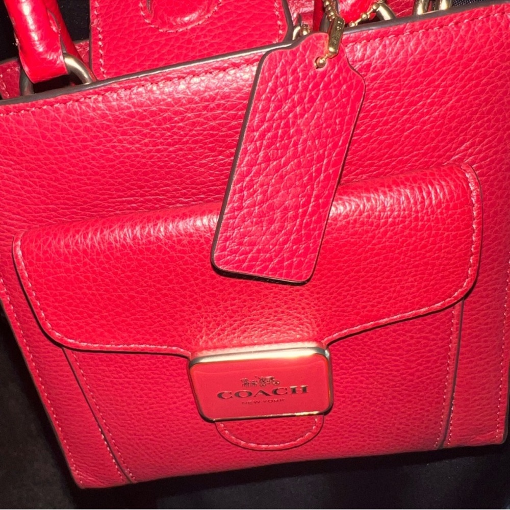 🔥Mini Pepper Coach Crossbody🔥